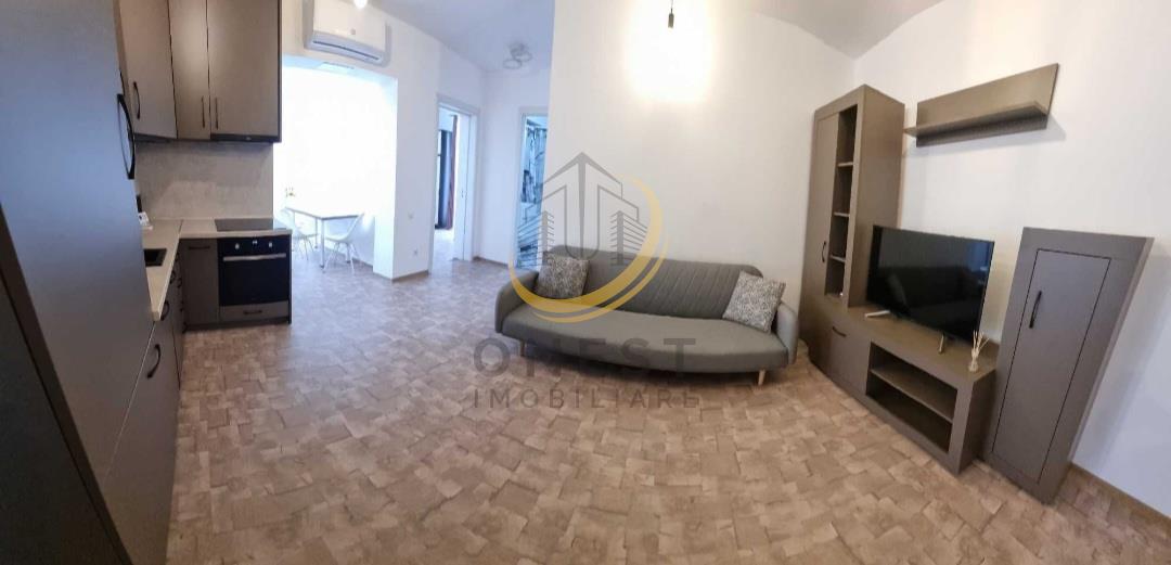 Apartamen cu 4 camere zona centrala