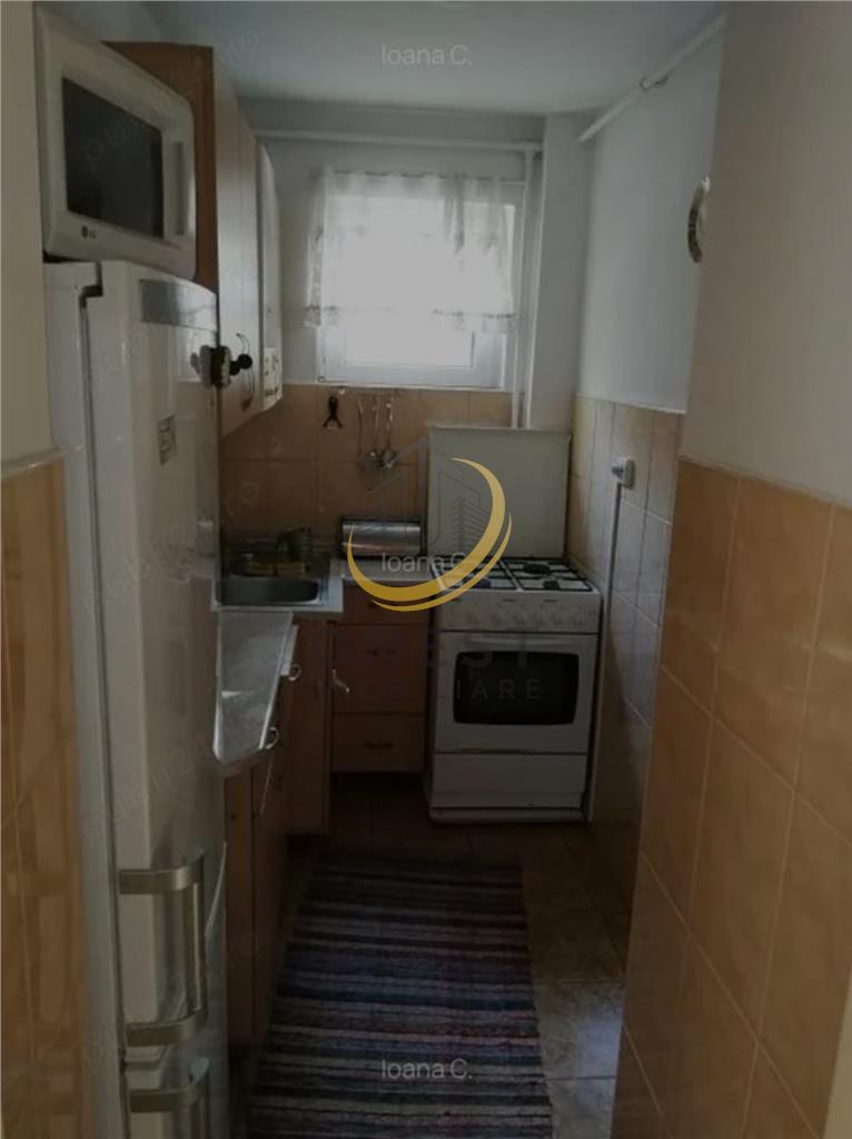 Închiriem apartament cu 3 camere Tudor zona Budai