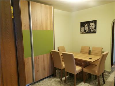 Apartament cu 3 camere de închiriat în Cornisa, lingă UMF