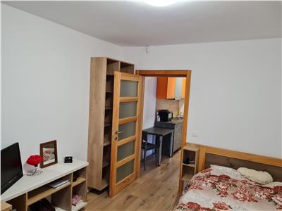 Apartament cu o camera / garsoniera, 35 mp cu loc de parcare, aproape de spital si UMF ideal pt Studenți rezidenti
