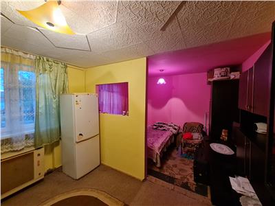 Urgent  apartament 2 camere 29mp Str. ROVINARI