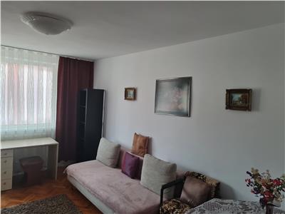 Apartament cu 2 camere lingă UMF - Cornisa