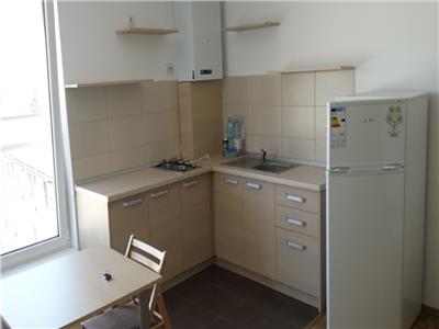 Apartament cu 1 dormitor + Living